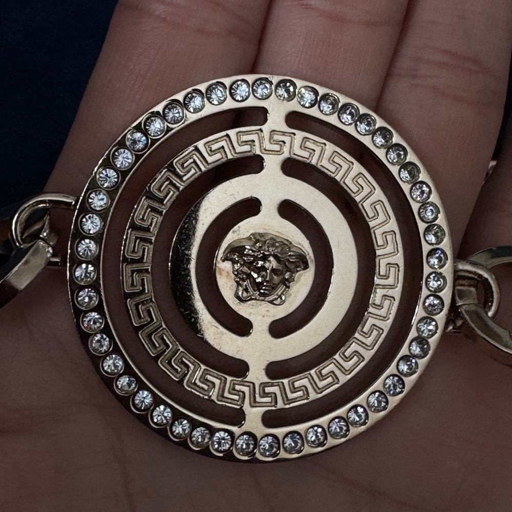 Vintage‎ Versace
Medusa Rhinestone
Chain Belt - Picture 4 of 6
